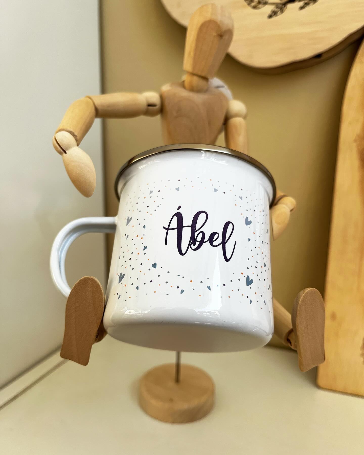 Cană din metal emailată