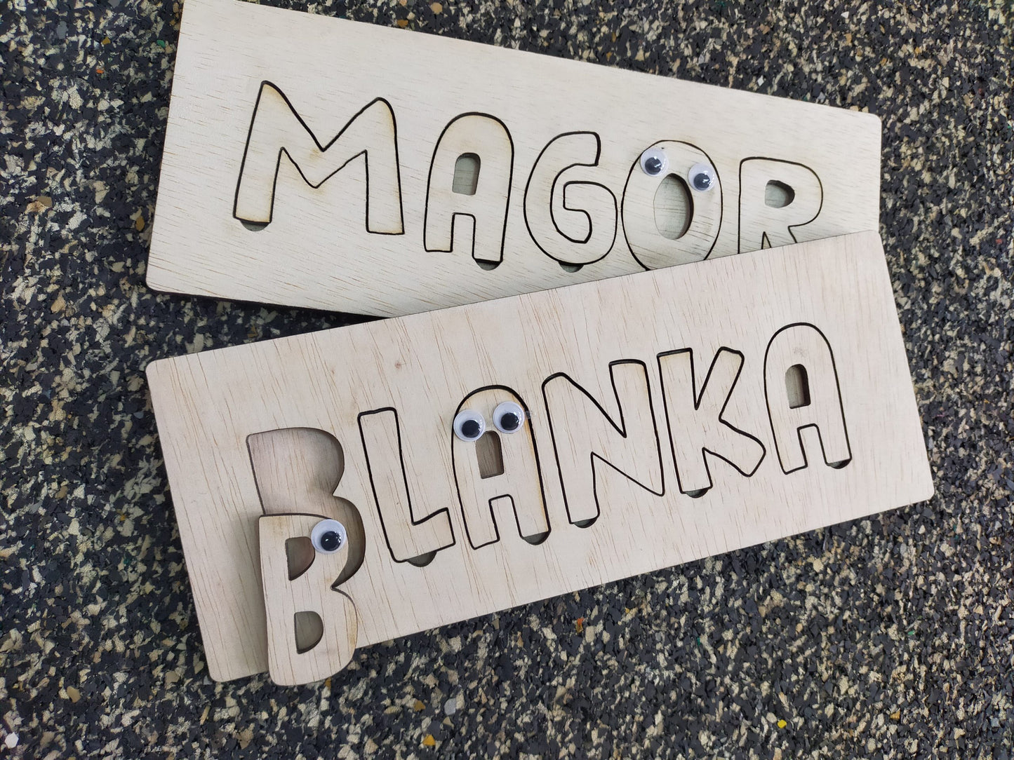 Puzzle personalizat cu Nume